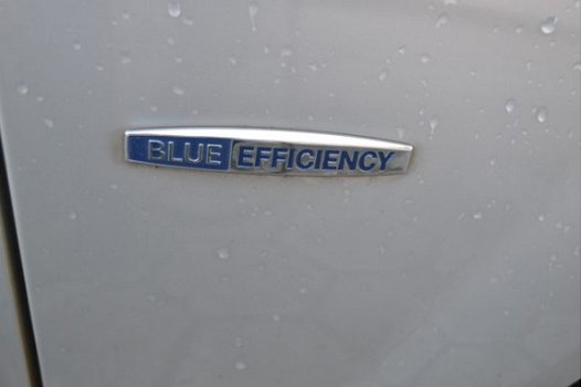 Mercedes-Benz C-klasse - 180 CGI BlueEFFICIENCY Avantgarde 1e eigenaar model 2011 abs airco leer xen - 1