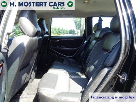 Volvo V70 - 2.4 T Comfort Line * AIRCO * 7 PERSOONS * LEDER * APK * GOED ONDERHOUDEN - 1