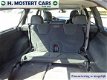 Volvo V70 - 2.4 T Comfort Line * AIRCO * 7 PERSOONS * LEDER * APK * GOED ONDERHOUDEN - 1 - Thumbnail