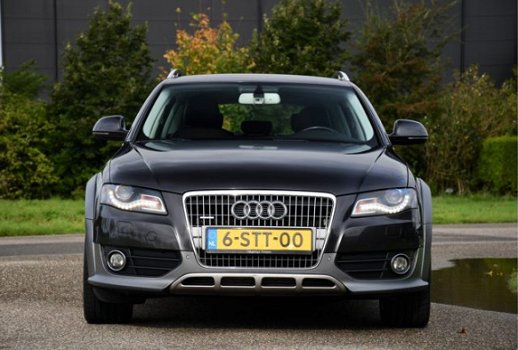 Audi A4 Allroad - 3.0 TDI 240pk quattro S-Tronic Leder Navi Bi-Xenon 18inch - 1