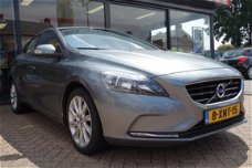 Volvo V40 - T2 KINETIC