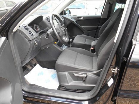 Volkswagen Tiguan - 1.4 TSI Comfort&Design - 1