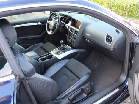 Audi A5 Coupé - 3.2 FSI QUATTRO S-LINE 266 PK ORG NED. / NAVIGATIE /SPORTONDERSTEL / SPORTSTOELEN / - 1