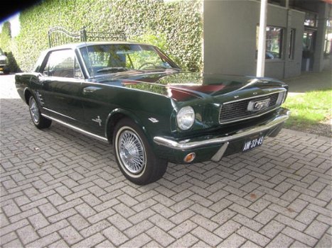 Ford Mustang - Coupe V 8 perfecte staat - 1