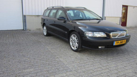 Volvo V70 - 2.4 T Comfort Line auto start niet probleem met startonderbreker - 1