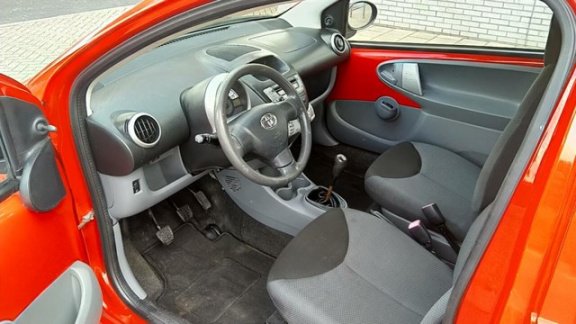 Toyota Aygo - AYGO - 1