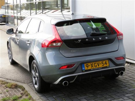 Volvo V40 - 2.0 D4 R-Design Business Navi Clima PDC Bluetooth Cruise - 1