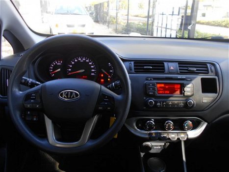 Kia Rio - 1.2 CVVT Comfort Pack met Airco / Elek. Pakket / 82.000 km - 1