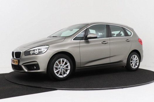 BMW 2-serie Active Tourer - 218i Executive | Navi | Parkeersensoren | Dealer onderhouden - 1