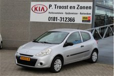 Renault Clio - 1.2 Special Line Navigatie/Airco