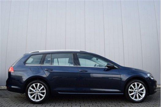 Volkswagen Golf Variant - 1.6 TDi Highline Half Leder, Sportstoelen, Full Map Navi, Trekhaak, Camera - 1