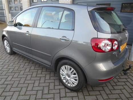 Volkswagen Golf Plus - 1.6 TDI Trendline (weinig kilometers) (airco - trekhaak - electr. ramen V+A - - 1