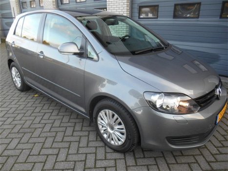 Volkswagen Golf Plus - 1.6 TDI Trendline (weinig kilometers) (airco - trekhaak - electr. ramen V+A - - 1