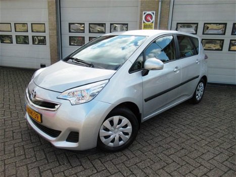 Toyota Verso S - 1.3 VVT-i Aspiration Limited - 1