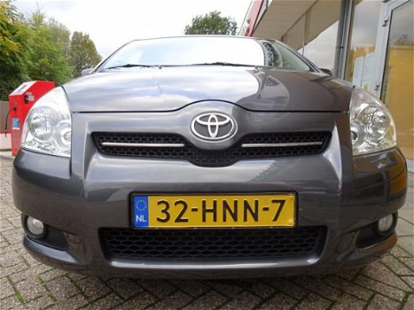 Toyota Verso - 1.8 VVT-i Luna ZEER NETTE AUTO - 1