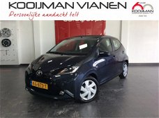 Toyota Aygo - 1.0 VVT-i 69pk 5D x-wave Canvas Cabriodak