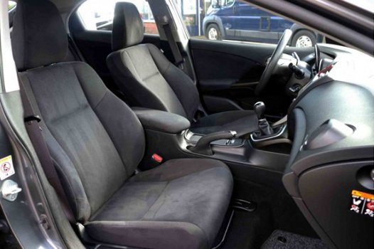 Honda Civic - 1.4 Comfort Navigatie -All-in rijklaarprijs | Afn.trekh. | Dlr. onderh - 1