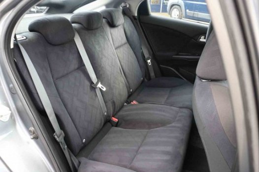 Honda Civic - 1.4 Comfort Navigatie -All-in rijklaarprijs | Afn.trekh. | Dlr. onderh - 1