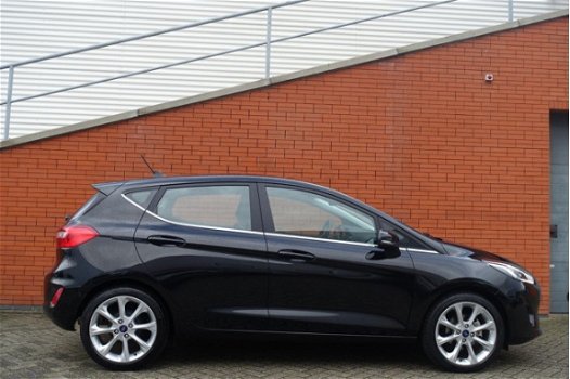 Ford Fiesta - Titanium 1.0 EcoBoost 100pk 5Deurs - 1