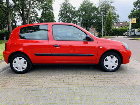 Renault Clio - 1.2 Authentique - 1