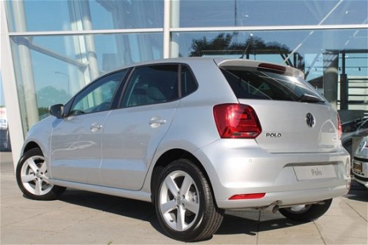 Volkswagen Polo - 1.2 TSI 90pk Highline Climate 16