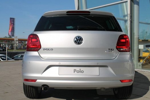 Volkswagen Polo - 1.2 TSI 90pk Highline Climate 16