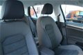 Volkswagen Golf - 1.0 TSI 115pk Comfortline R-Line Navigatie DAB - 1 - Thumbnail