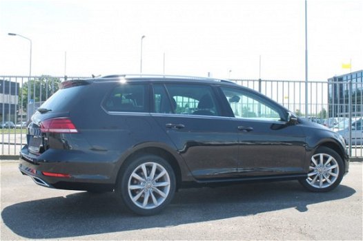 Volkswagen Golf Variant - 1.0 TSI 115pk Highline Camera Navigatie DAB - 1