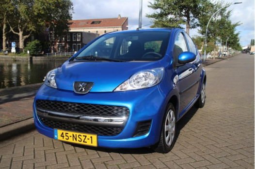 Peugeot 107 - 1.0-12V XS 5 DEURS NIEUW AUTO 35.000 KM - 1