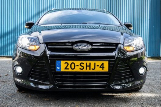 Ford Focus Wagon - 1.6 EcoB. 150PK Titanium 1500KG trekken #dealer onderhouden SCHERPE MEENEEMPRIJS - 1