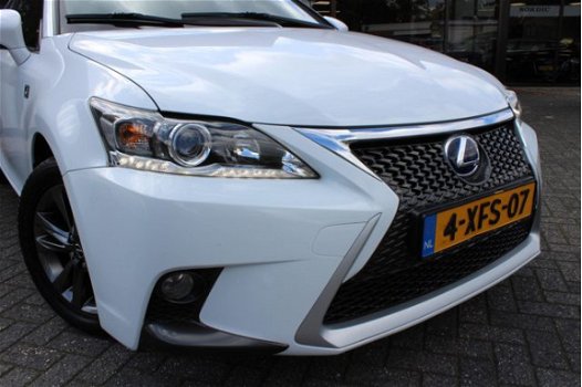 Lexus CT 200h - F SPORT LINE FULL MAP EN LEDER - 1