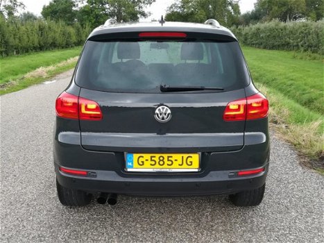 Volkswagen Tiguan - 1.4 TSI Sport&Style | Panoramadak | Park.Sensoren | 77000km - 1