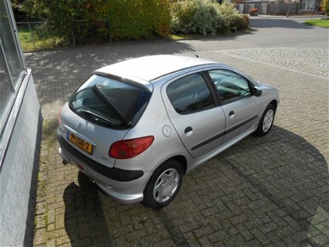 Peugeot 206 - 1.4 One-line - 1