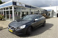 Volvo S60 - T 5 R-Design, Automaat, Leer, Telefoon