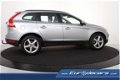 Volvo XC60 - 2.0 D3 FWD Kinetic *Navigatie*Pdc*Leer - 1 - Thumbnail