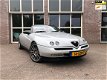 Alfa Romeo Spider - 3.0-12V V6 916|Hardtop| Weinig kms | Rood leder - 1 - Thumbnail