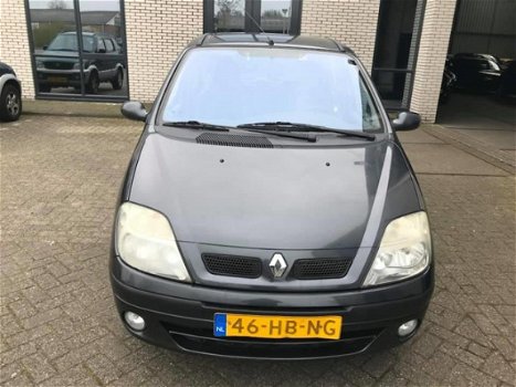 Renault Scénic - 2.0-16V Dynamique 1jaar apk/AUTOMAAT/AIRCO/ NAP/ elek ramen/ ZEER NETTE AUTO - 1