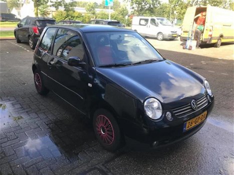 Volkswagen Lupo - 1.4-16V Trendline APK/ NAP/ ZUINIG MOTOR/LAGE KM STAND / ZEER NETTE AUTO - 1