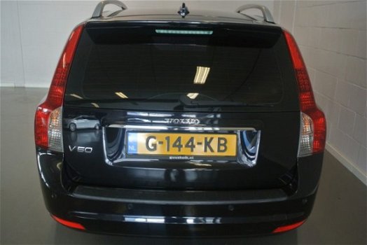 Volvo V50 - 1.8F Summum /Ecc/Cruise/ Leer/ Schuifd./Xenon/ PDC/ bj. 2008 - 1