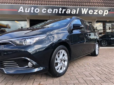 Toyota Auris Touring Sports - 1.3 Aspiration Luxe / Xenon / Cruise ctr / Climate ctr / Navi / Camera - 1