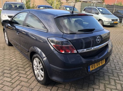 Opel Astra GTC - 1.6 Executive - 1