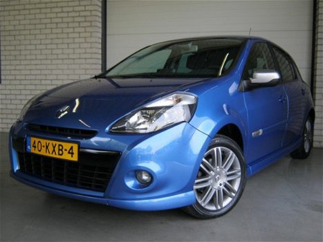 Renault Clio - 1.6 GT groot navigatie - 1