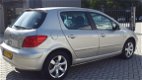 Peugeot 307 - 2.0-16V XS 5 Deurs - 1 - Thumbnail