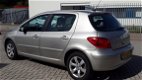 Peugeot 307 - 2.0-16V XS 5 Deurs - 1 - Thumbnail