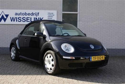 Volkswagen New Beetle Cabriolet - 1.6 Highline - 1