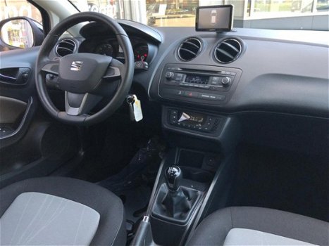 Seat Ibiza - 1.2 70PK Style NAVI/CLIMA FR zwart 5drs - 1