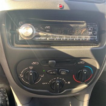 Peugeot 206 - 1.4 XR 5drs, airco en apk tot 3-8-20 - 1