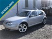 Volkswagen Golf - 2.0 Highline - 1 - Thumbnail