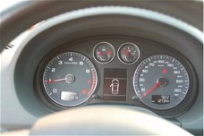 Audi A3 Sportback - 2.0 TFSI Ambiente S-LIne XENON / LEER / Stoelverwarming / VOLL
