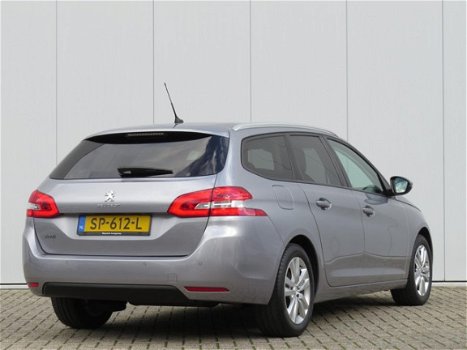 Peugeot 308 - 110PK BLUE LEASE EXECUTIVE NAVIGATIE / PANODAK / PARKEERSENSOREN - 1